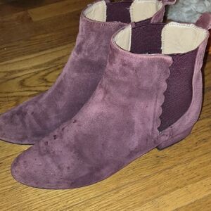 Banana Republic Plum Suede Ankle Booties